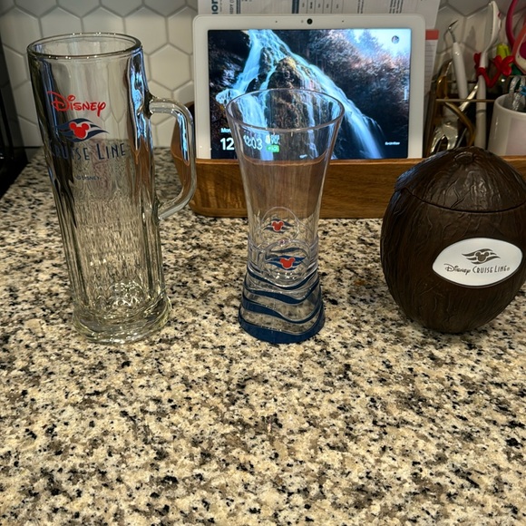 Disney Cruise Line Cups - Picture 1 of 1